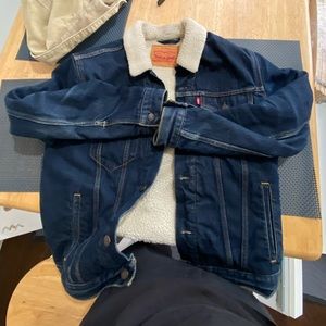 2 men’s medium jackets. The Denim is Levi’s Sherpa, the corduroy is Pacsun.